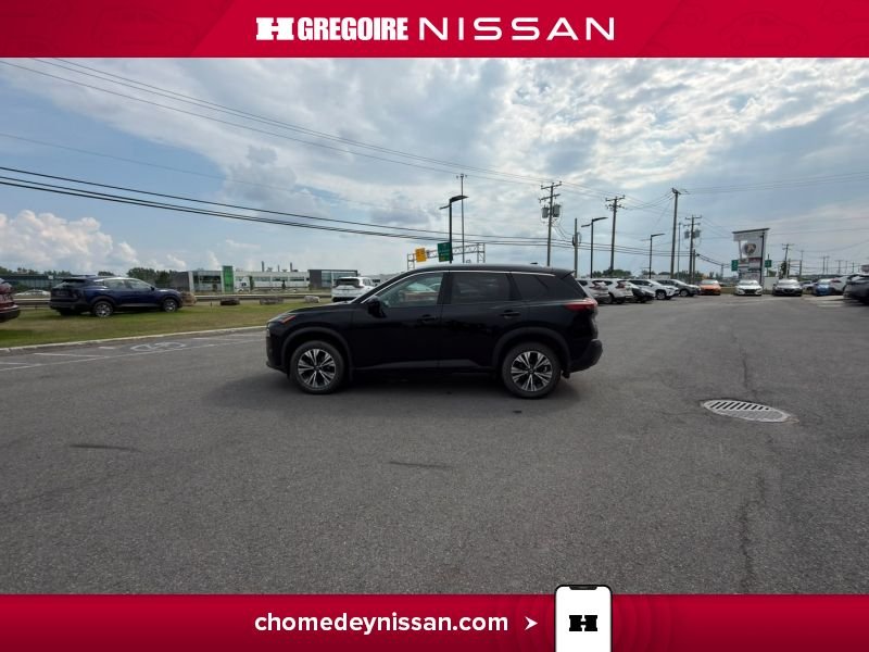 2021 Nissan Rogue Black Laval - photo #5