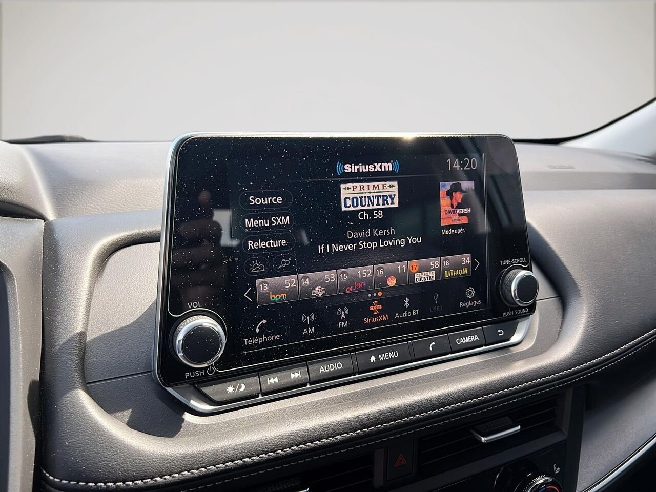 2024 Nissan Rogue SV TOIT OUVRANT Grey Québec - photo #18
