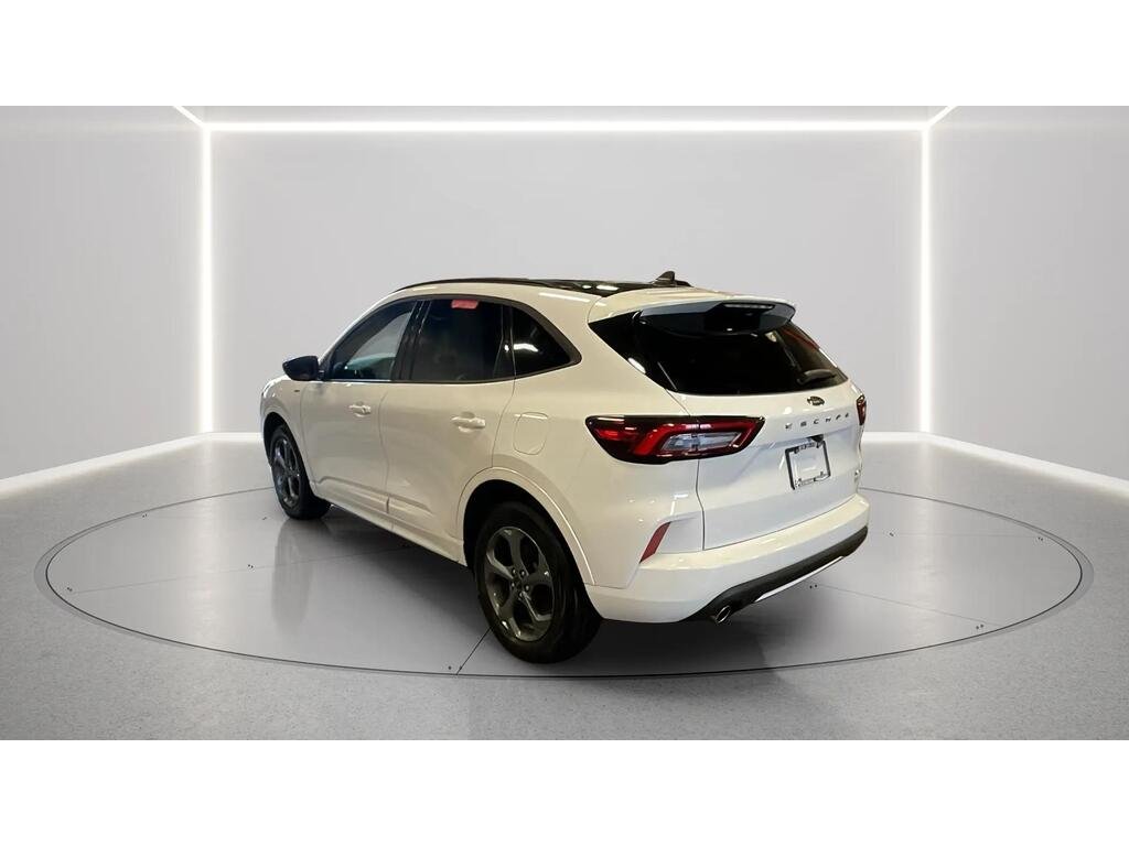 Ford Escape 2023 Blanc Gatineau - photo #2