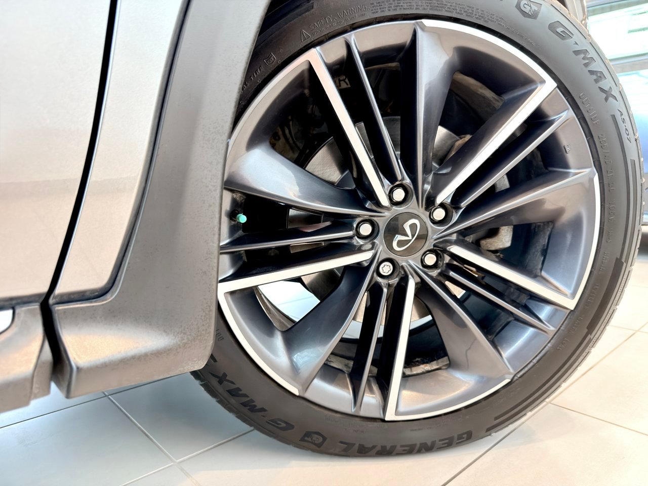 2023 Infiniti QX50 gray Notre-Dame-des-Prairies - photo #16