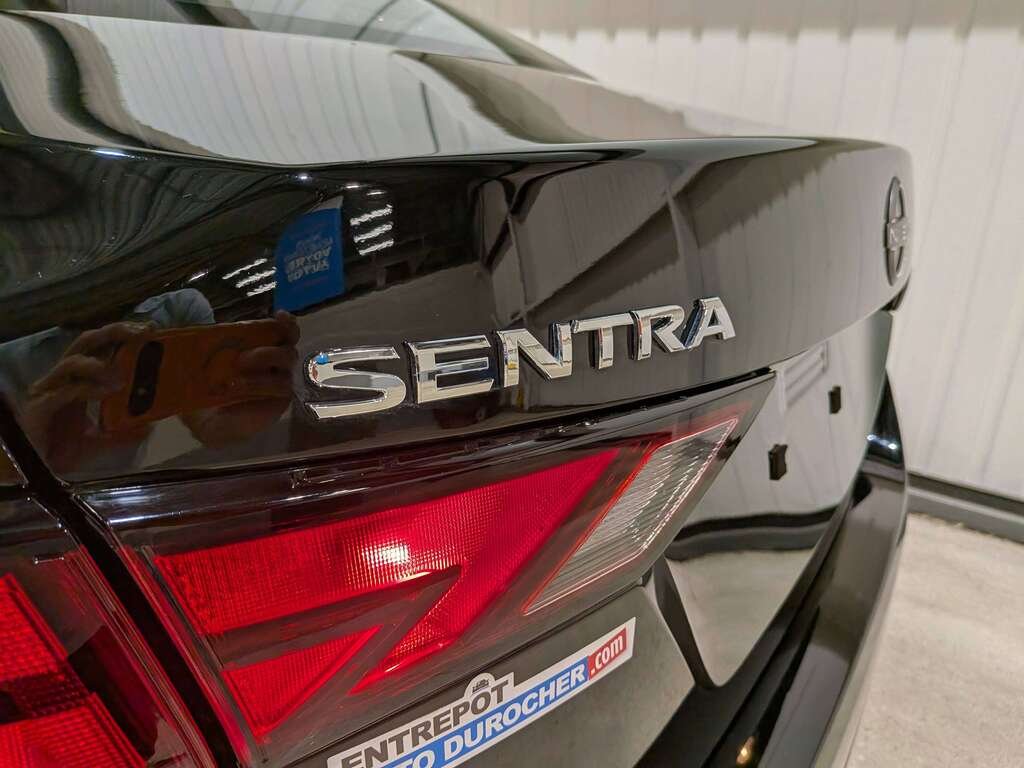 2024 Nissan Sentra SV CVT Black Val-David - photo #31
