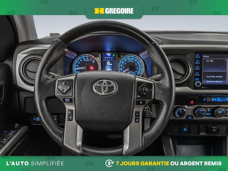 Toyota Tacoma 821853 | SR5 4x4 Double Cab Auto 2022 Noir Laval - photo #34