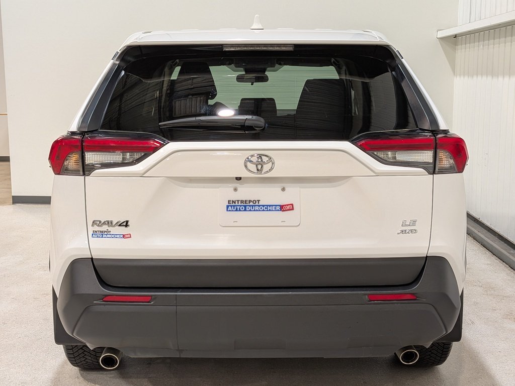 Toyota RAV4 LE AWD 2024 Blanc Val-David - photo #5