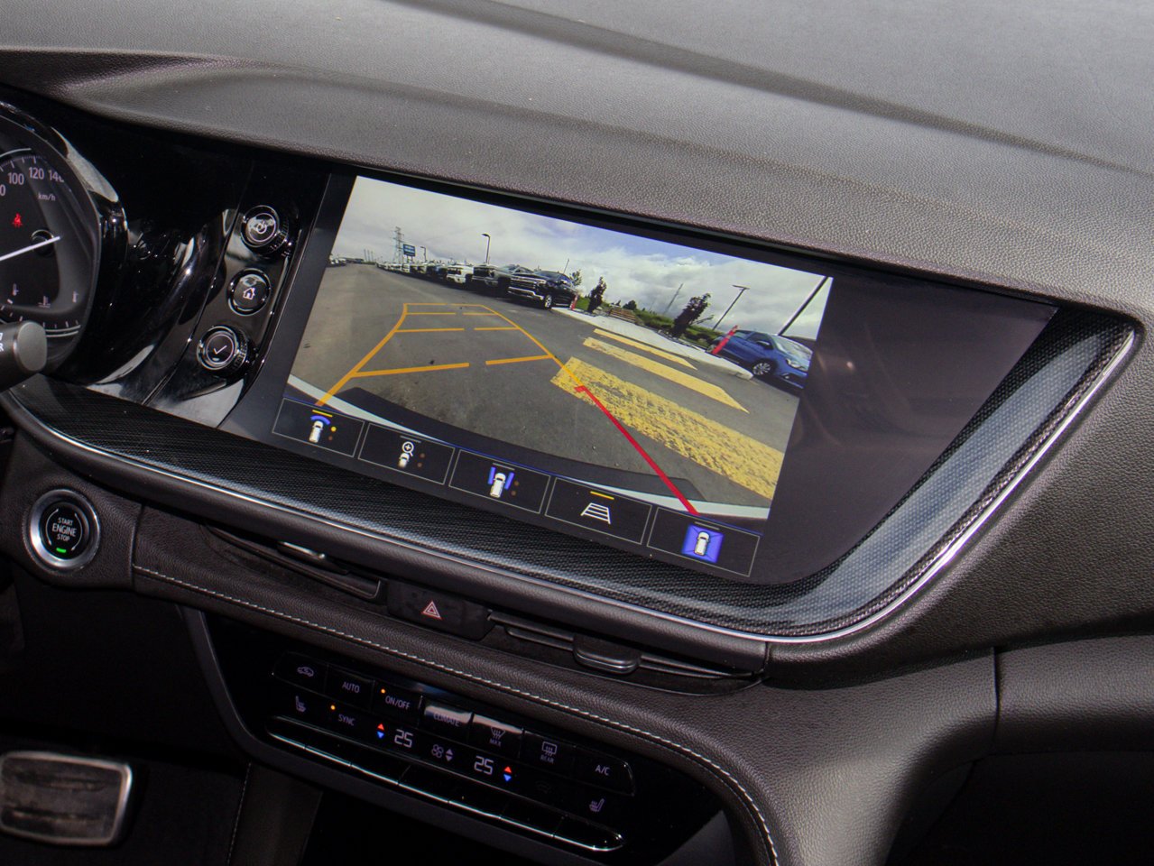 2022 Buick Envision AWD 4dr Essence White Sherwood Park - photo #28