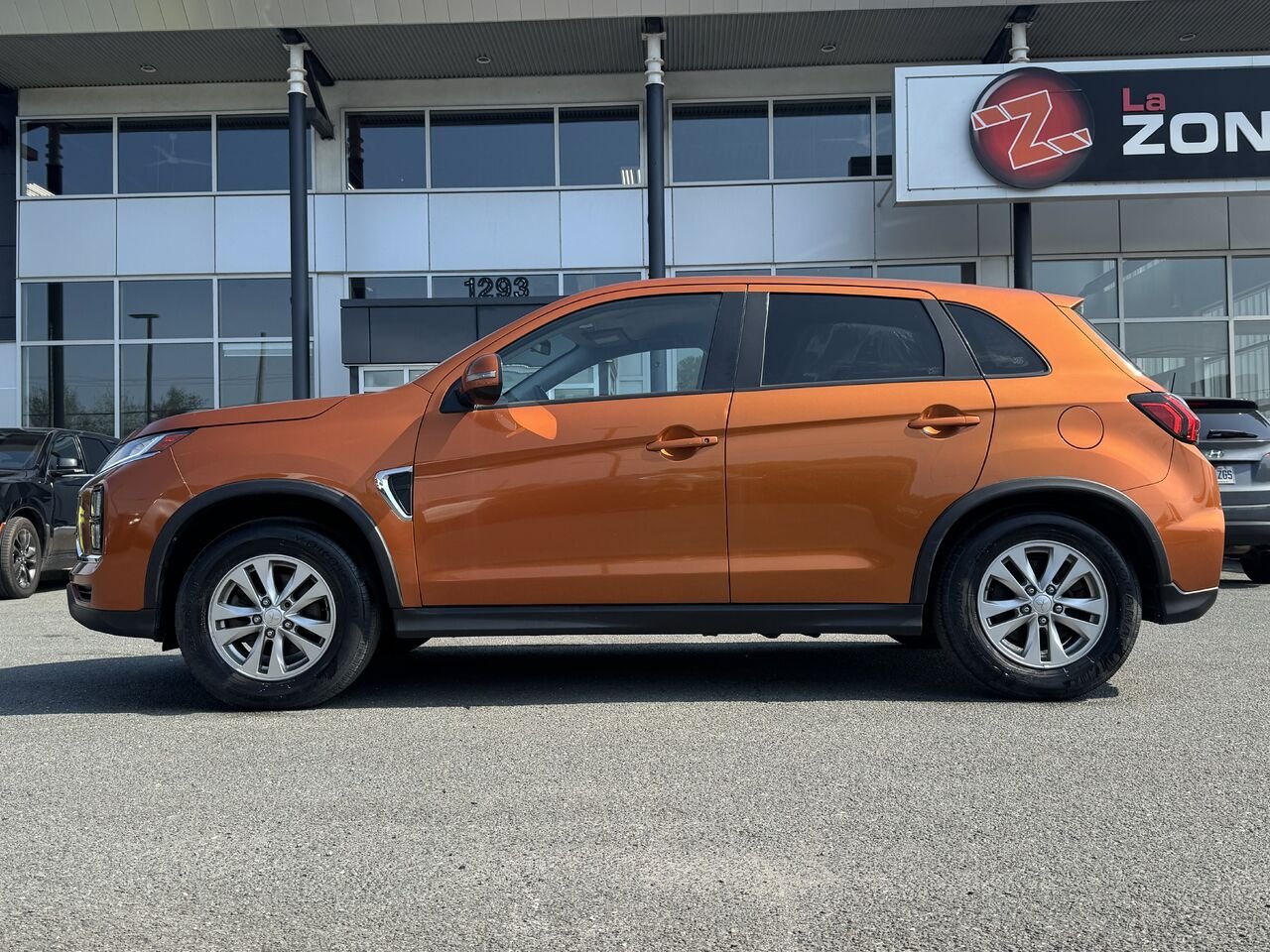 Mitsubishi RVR SE 2021 Orange Granby - photo #2