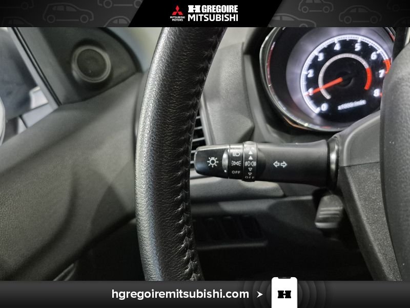 Mitsubishi RVR 2019 Gris Laval - photo #18