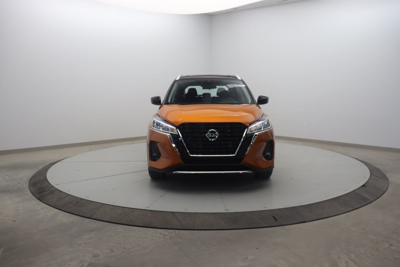 2021 Nissan Kicks VIN 3N1CP5CV5ML538251 Orange Baie-Comeau - photo #1