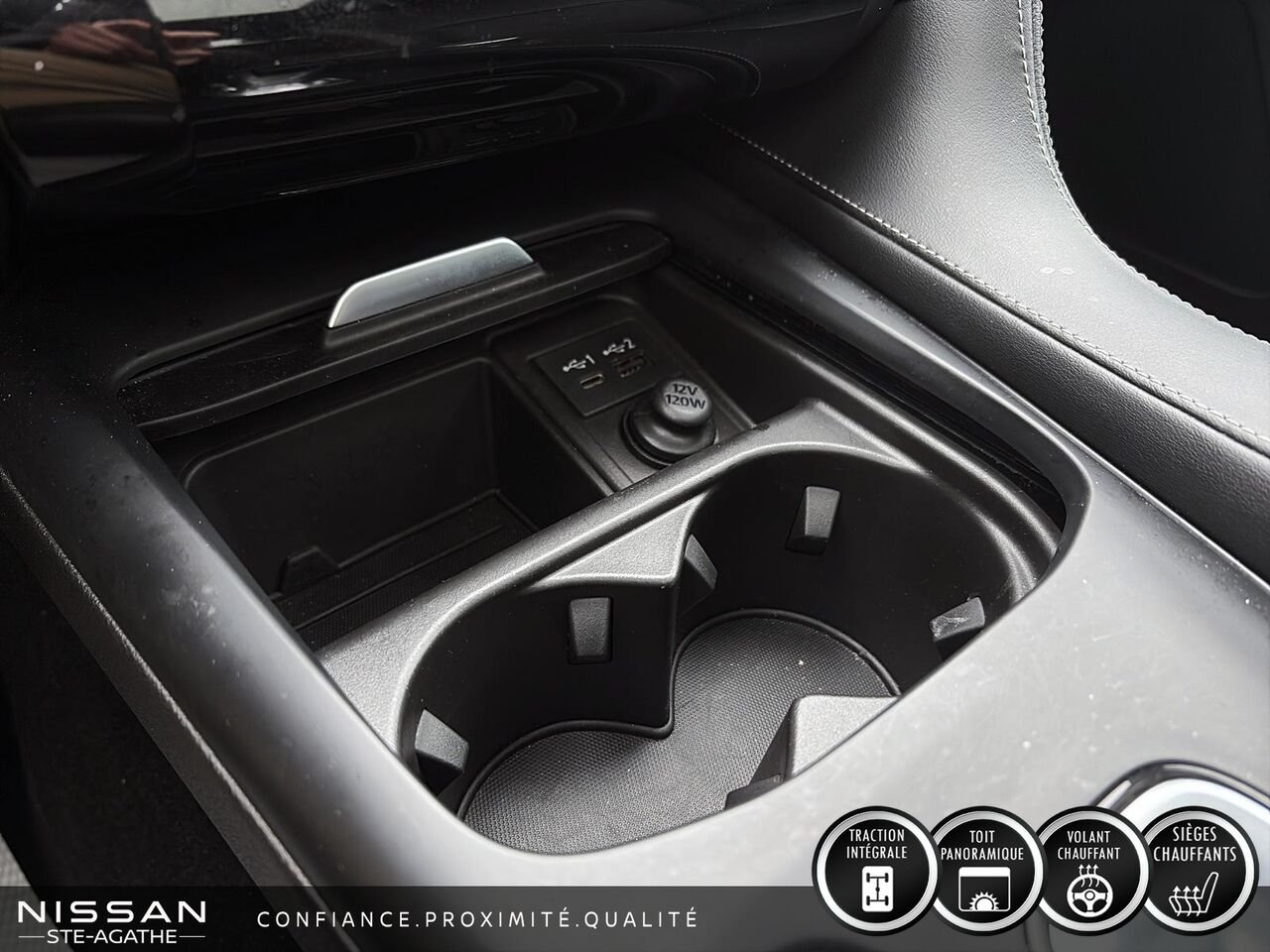 2022 INFINITI QX50 Black Sainte-Agathe-des-Monts - photo #22