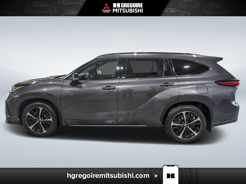 2022 Toyota Highlander Grey Laval - photo #4