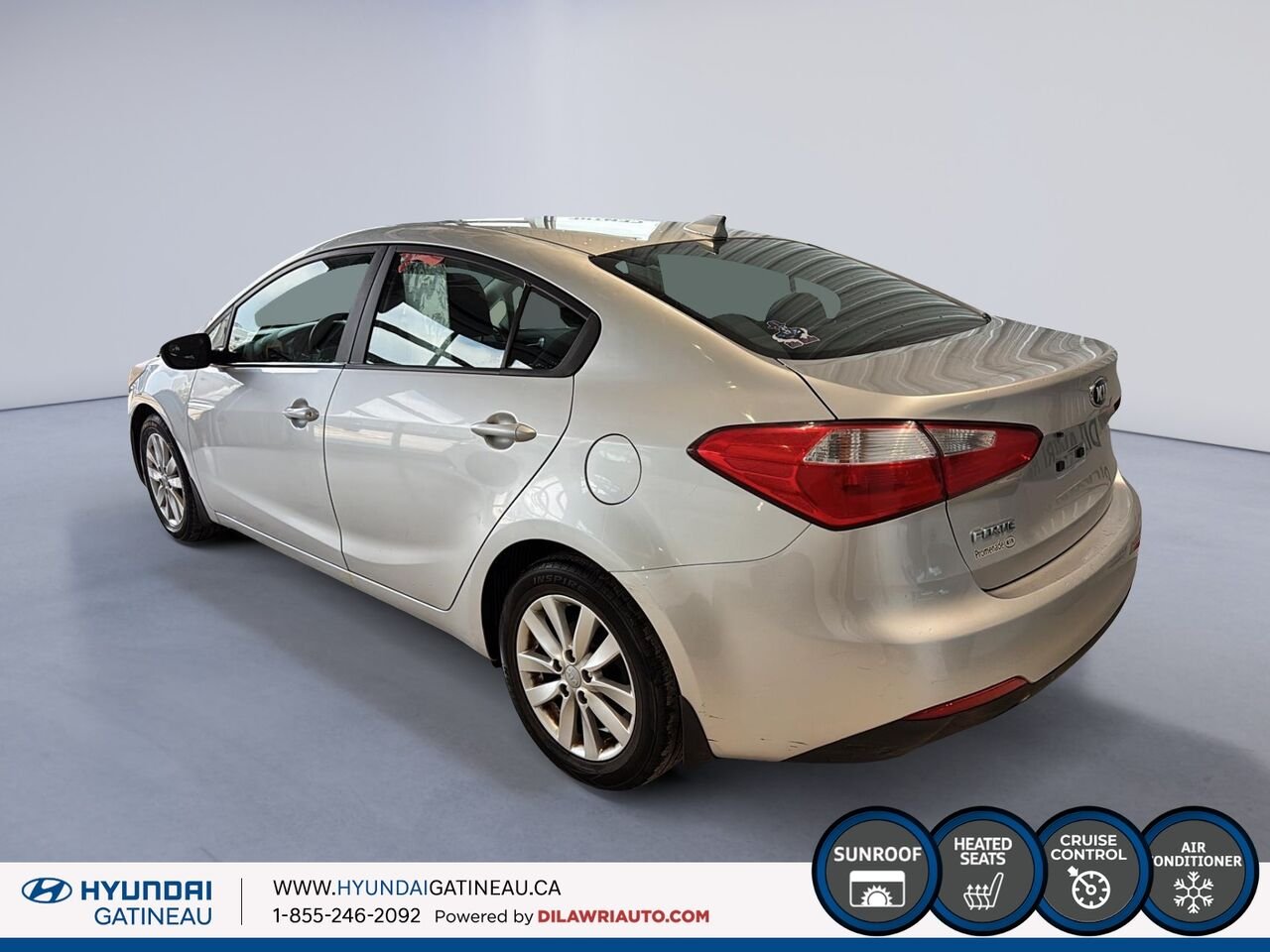 2014 Kia Forte LX+ berline 4 portes BA avec toit ouvrant Silver Ottawa & Gatineau - photo #3