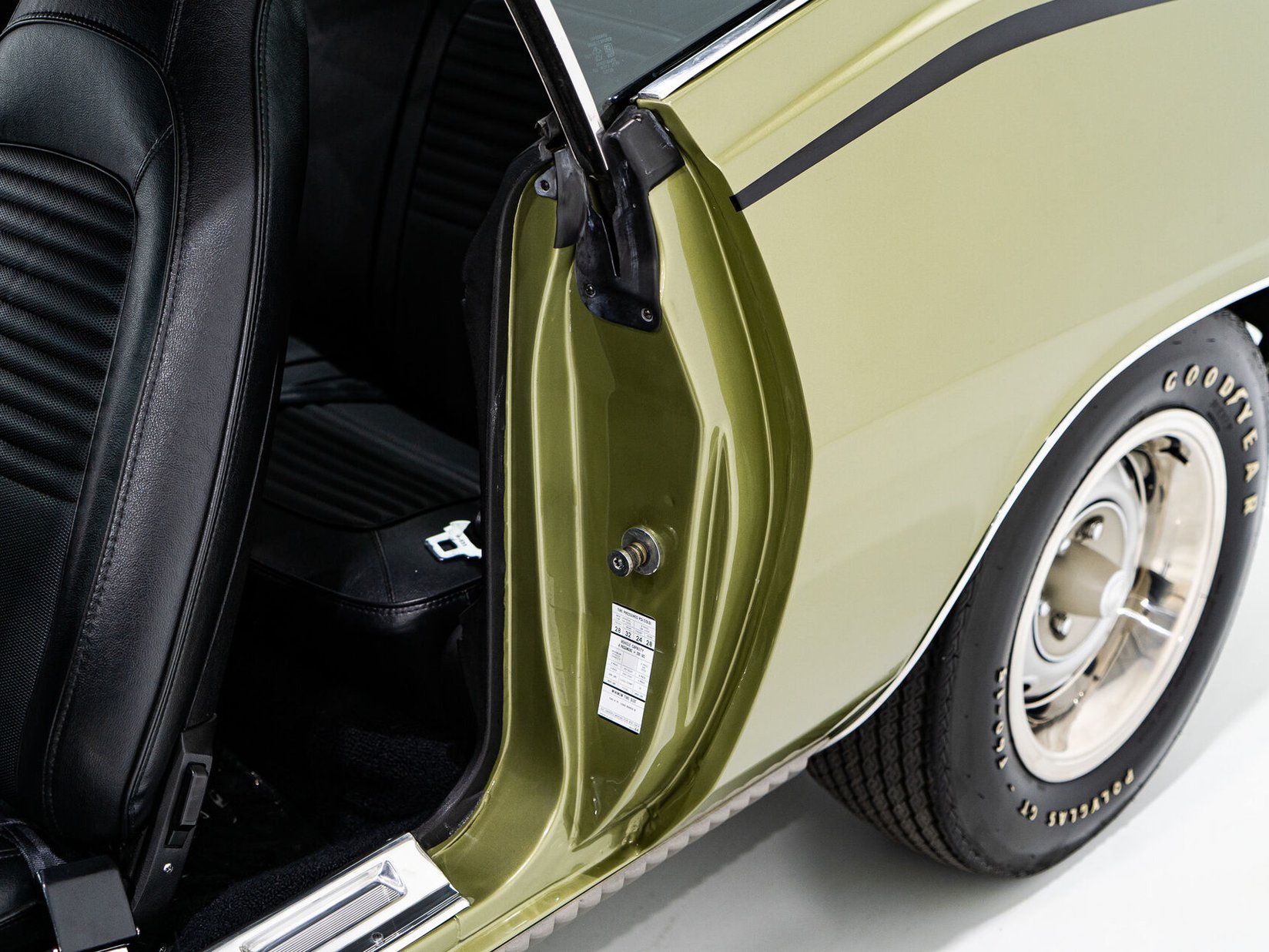 Plymouth HEMI Cuda *PRICE IN USD* | 1 Of 3 Used By Chrysler Of France Racing Division 1970 Vert Kirkland - photo #79