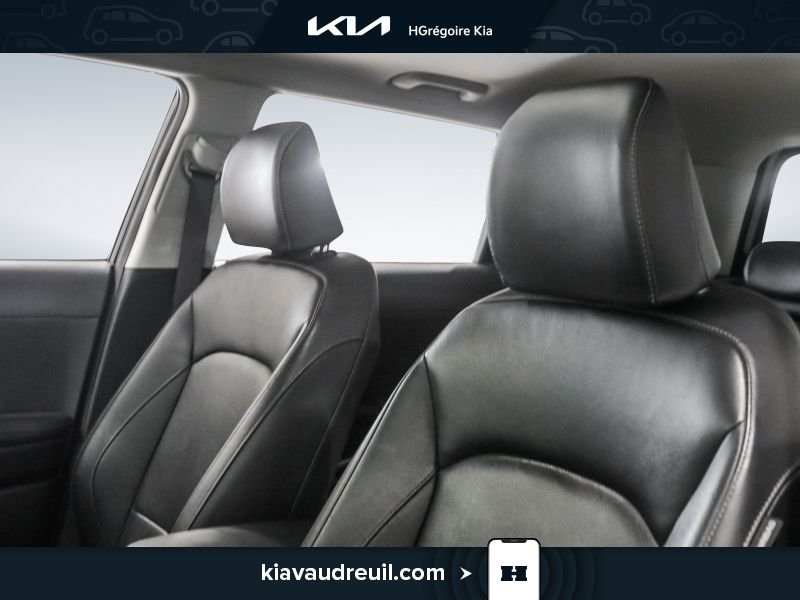 2021 Kia Soul Black Blainville - photo #8