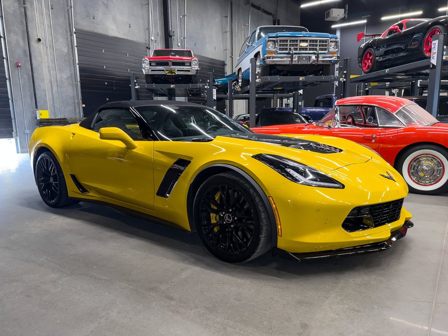 2015 Chevrolet Corvette 2015 Yellow