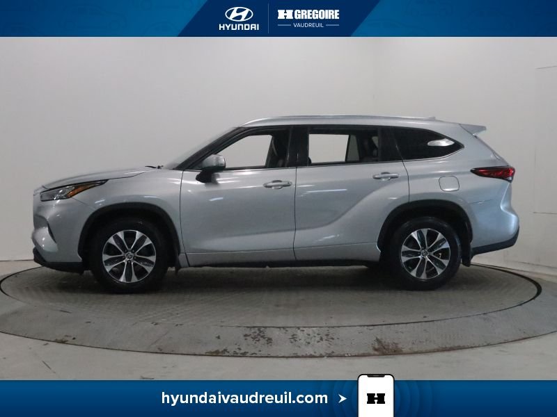 Toyota Highlander YW192 | XLE AWD CUIR TOIT OUVRANT 2020 Argent Laval - photo #5