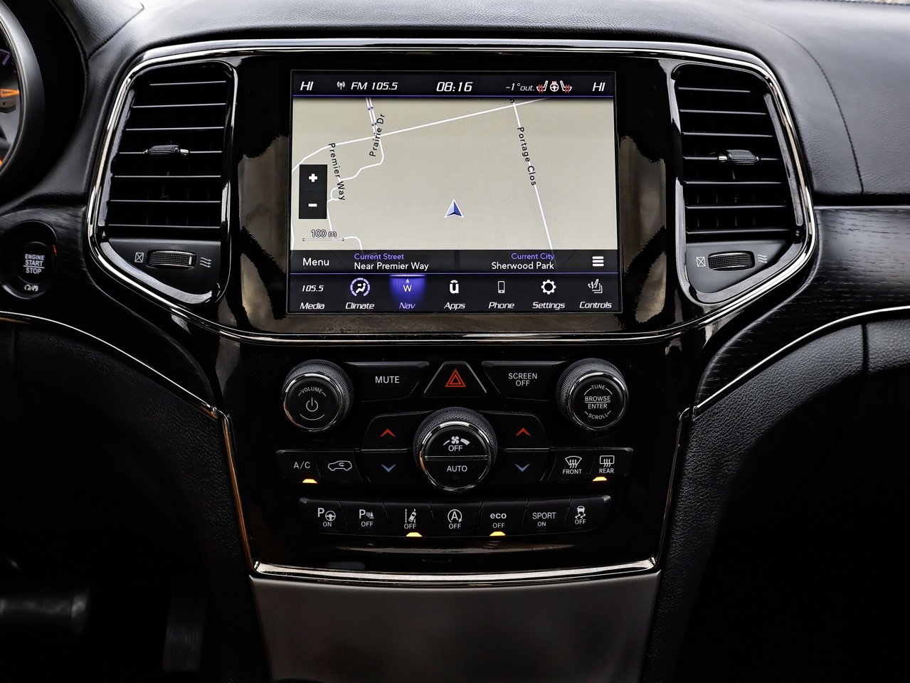 2021 Jeep Grand Cherokee High Altitude 4x4 White Sherwood Park - photo #26