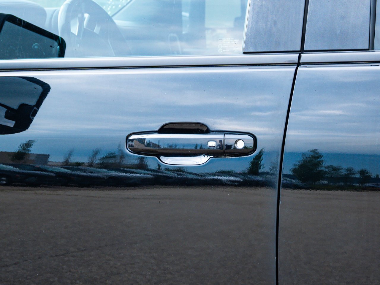 2022 Chevrolet Silverado 3500HD 4WD Crew Cab 159 LTZ Black Sherwood Park - photo #7