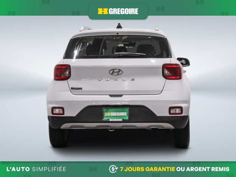 Hyundai Venue 821177 | Preferred AUTO A/C GR ELECT MAGS CAM RECUL BLEUTOO 2022 Blanc Laval - photo #7