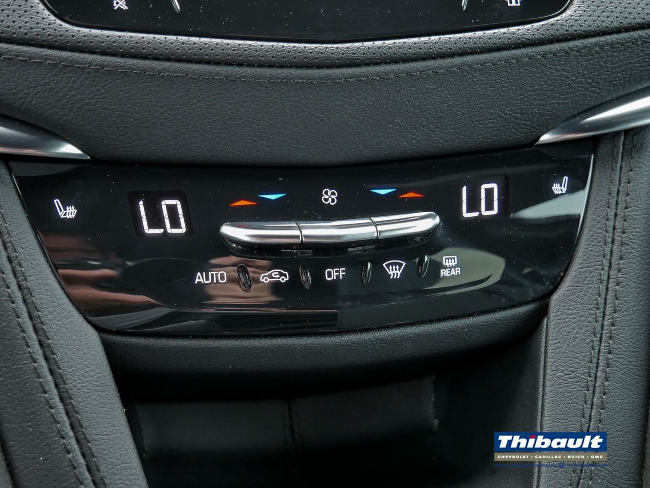 Cadillac XT5 2022 Cadillac XT5 Premium Luxury AWD 2022 NOIR STELLAIRE METALLISE Granby - photo #23
