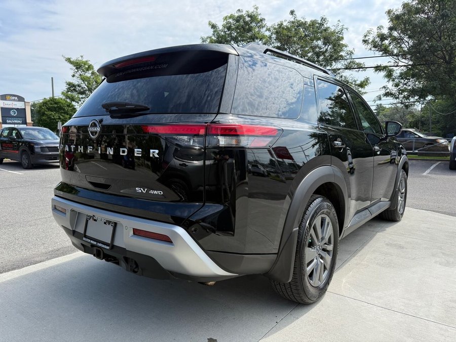 2024 Nissan Pathfinder SV 4RM Black