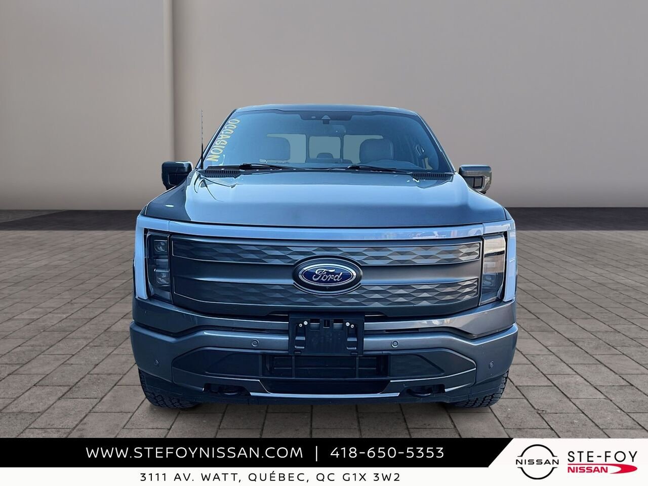 Ford F-150 Lightning LARIAT STANDARD RANGE 2023 Gris Ste-Foy - photo #1