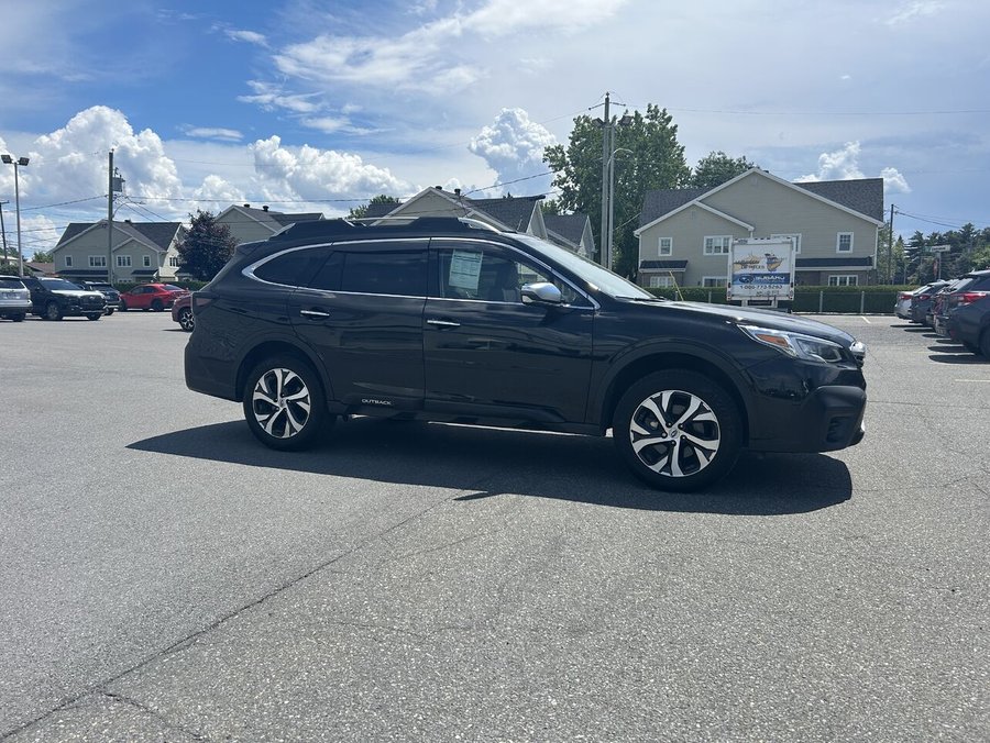 2022 Subaru Outback Premier XT Black