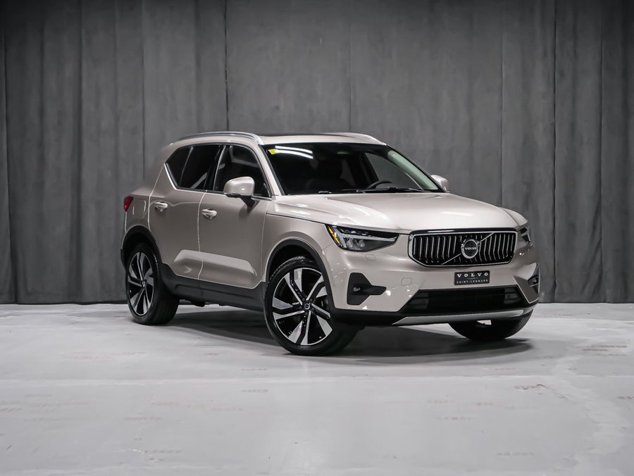 Volvo XC40 B5 PLUS BRIGHT CLIMATE 2023 Mauve