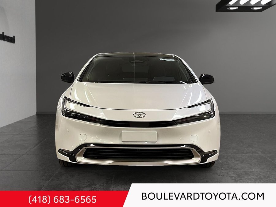 Toyota Prius hybride branchable 2025 2025 Blanc
