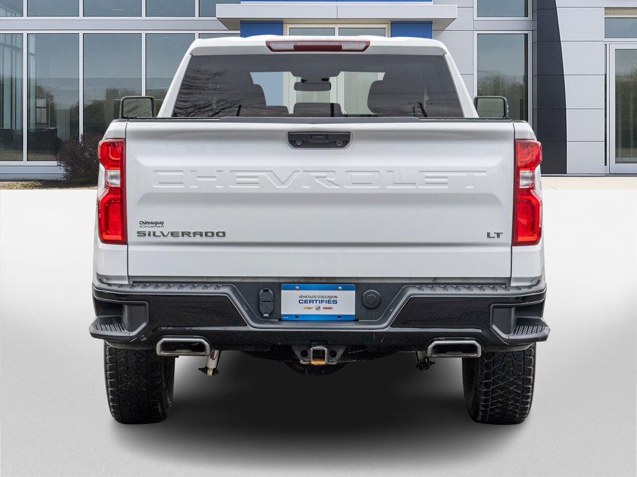 Chevrolet Silverado 1500 LT Trail Boss cabine multiplace 4RM 157 po 2024 Blanc Châteauguay - photo #4