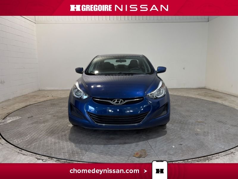 Hyundai Elantra 2016 Bleu Blainville - photo #1
