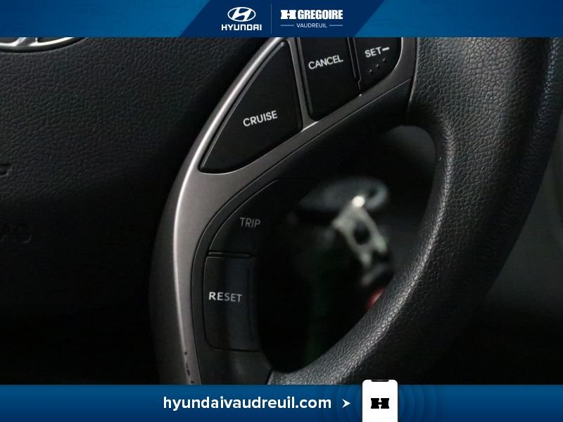 Hyundai Elantra YS42 | Berline 4 portes, boîte automatique, GL 2013 Gris Laval - photo #21