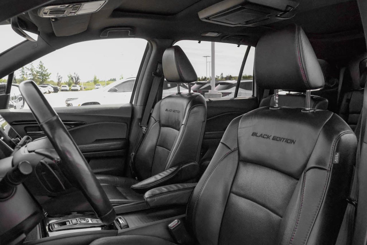 2022 Honda Pilot Black Edition AWD White Sherwood Park - photo #30