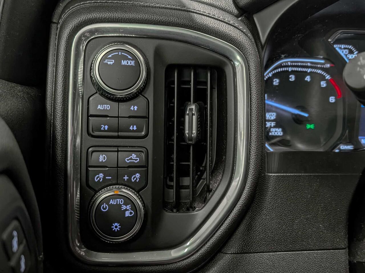 GMC SIERRA 1500 4WD CREW CAB PICKUP Toile de Boite Moteur 3.0l Diesel Certifié!! 2021 Noir Sherbrooke - photo #15