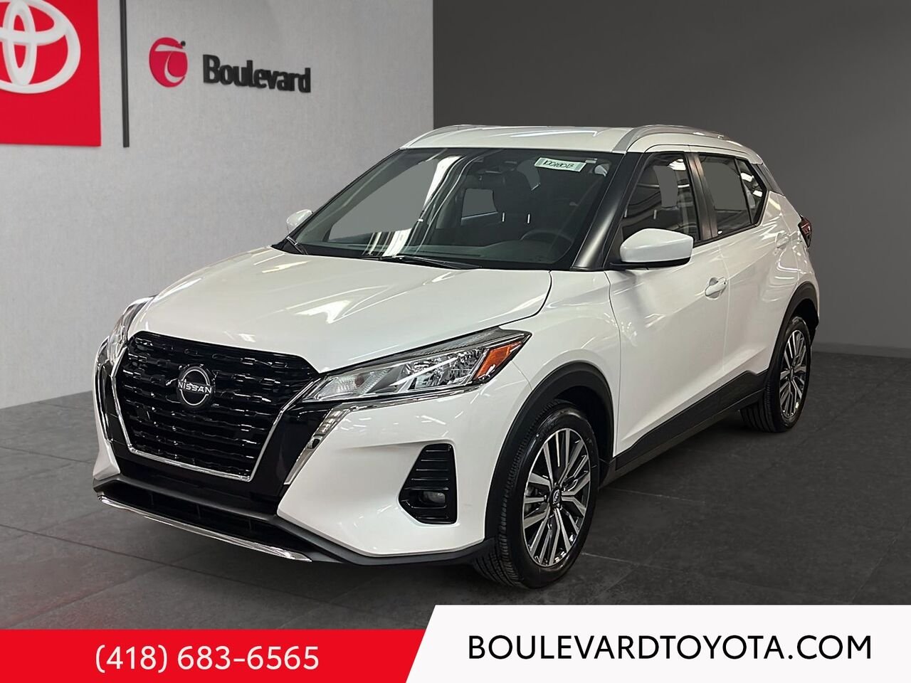 Nissan Kicks 100180B-74 | SV 2024 Blanc Québec - photo #0