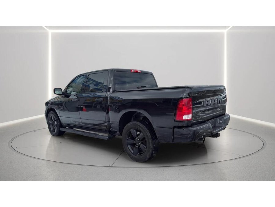 Ram 1500 Classic 2022 2022 Noir