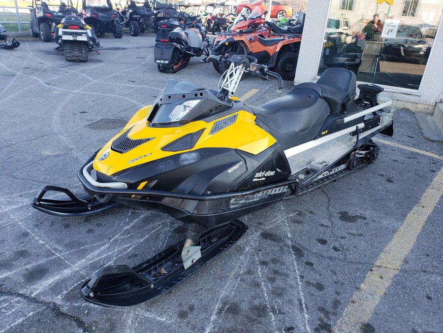 Ski-doo Skandic 2015 2015 Jaune