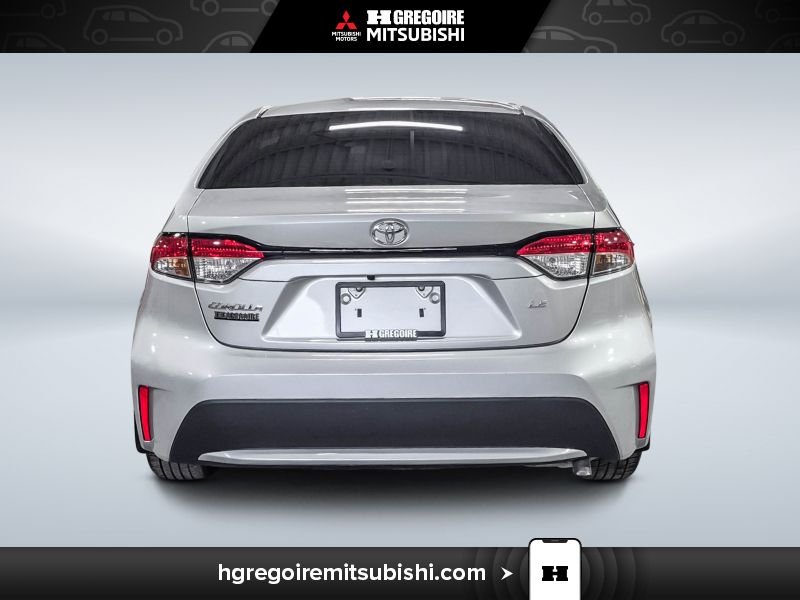 2020 Toyota Corolla Silver Laval - photo #7