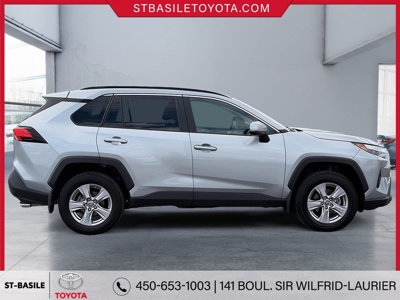 Toyota RAV4 Hybride 2025 Ciel argent métallisé Saint-Basile-le-Grand - photo #2