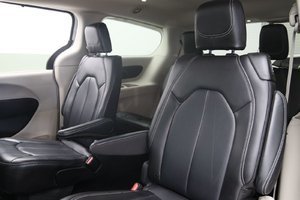 2023 Chrysler Pacifica VIN 2C4RC3BG2PR565862 White Chicoutimi - photo #10
