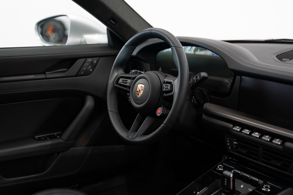 Porsche 911 Carrera GTS Coupe \\ \\ NO LUXURY TAX 2026 Argent Kirkland - photo #14