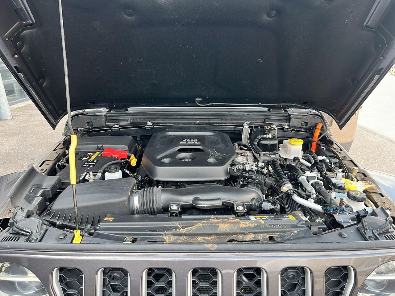 Jeep Wrangler 4xe SAHARA UNLIMITED 2022 Gris Québec - photo #7