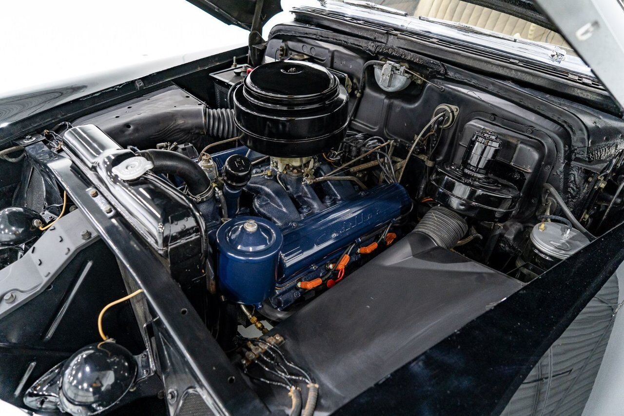 1951 Cadillac Fleetwood Unrestored factory black paint **PRICE IN USD** Black Montreal - photo #15