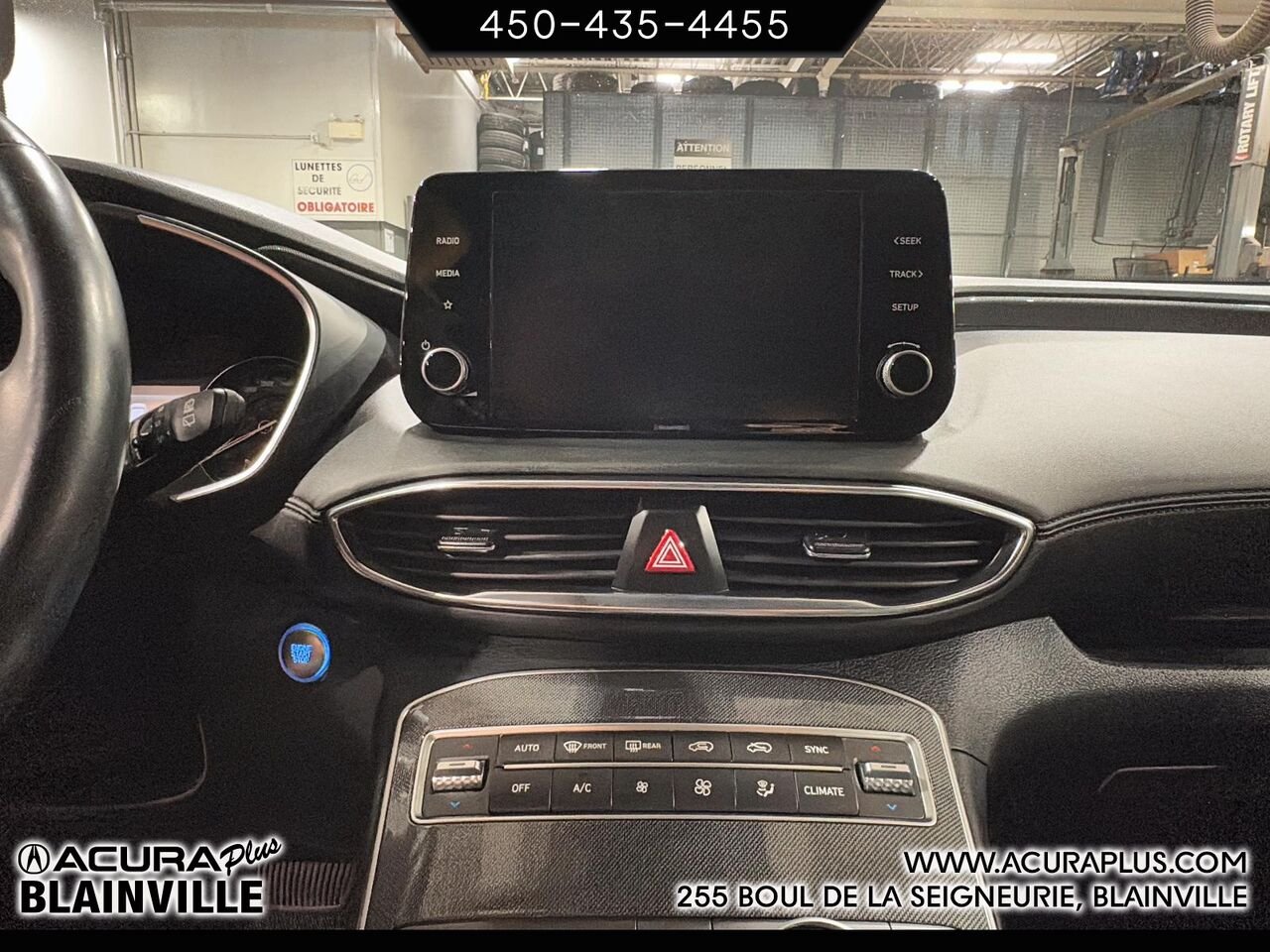 2021 Hyundai Santa Fe Grey Blainville - photo #13