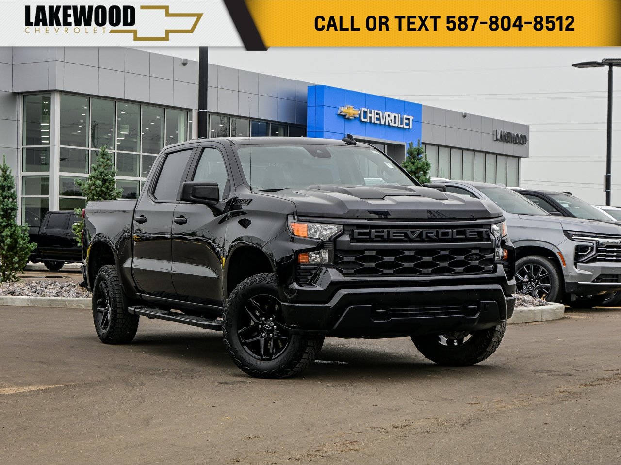 2025 Chevrolet Silverado 1500 4WD Crew Cab 147 Custom Trail Boss Black Sherwood Park - photo #0