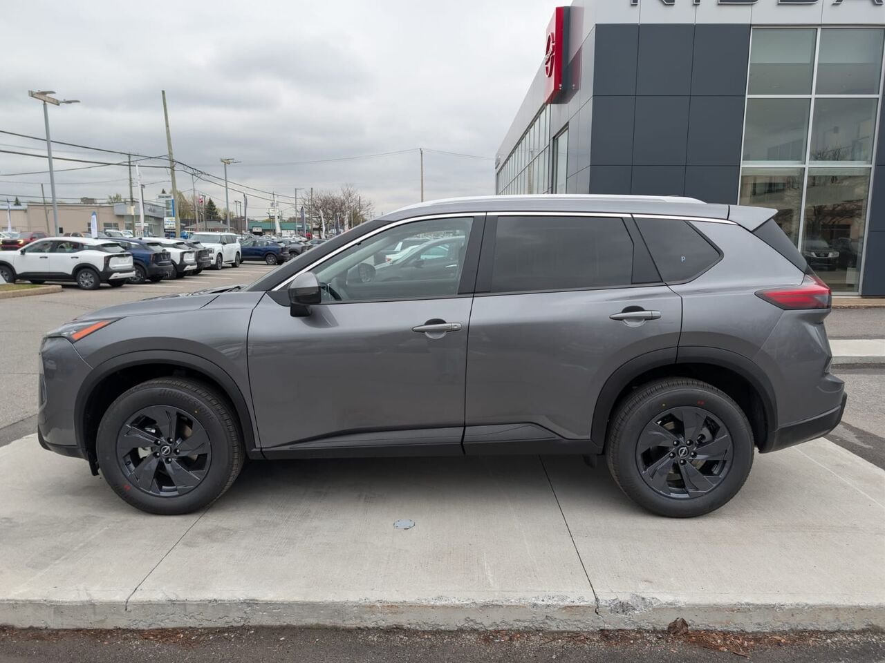 2026 NISSAN Rogue ROGUE SV TOIT OUVRANT Gun Metallic Châteauguay - photo #21