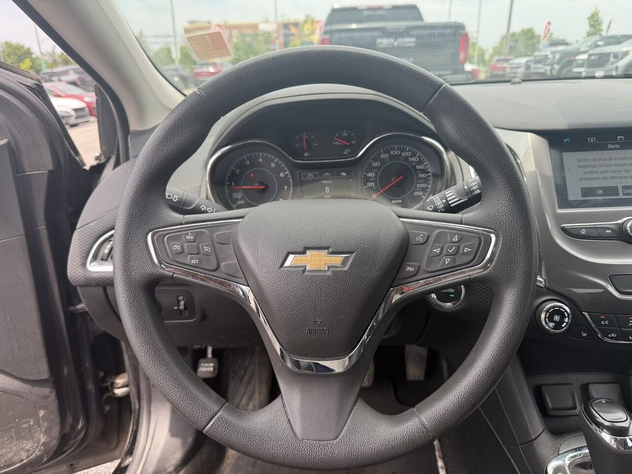 CHEVROLET CRUZE LT 2017 2017 Noir