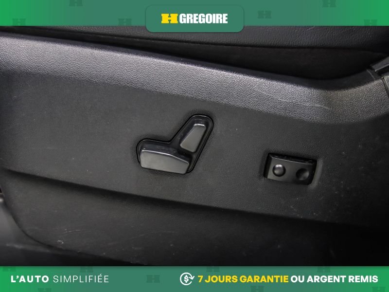 Dodge GR Caravan 821265 | Premium Plus AUTO A/C MAGS CUIR CAM RECUL BLUETOOT 2020 Gris Laval - photo #19