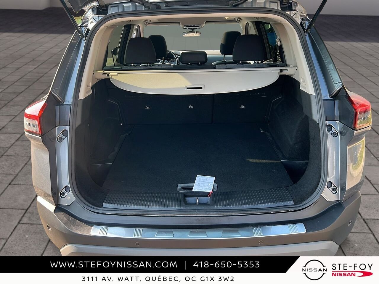 2023 Nissan Rogue SV TI Grey Ste-Foy - photo #5