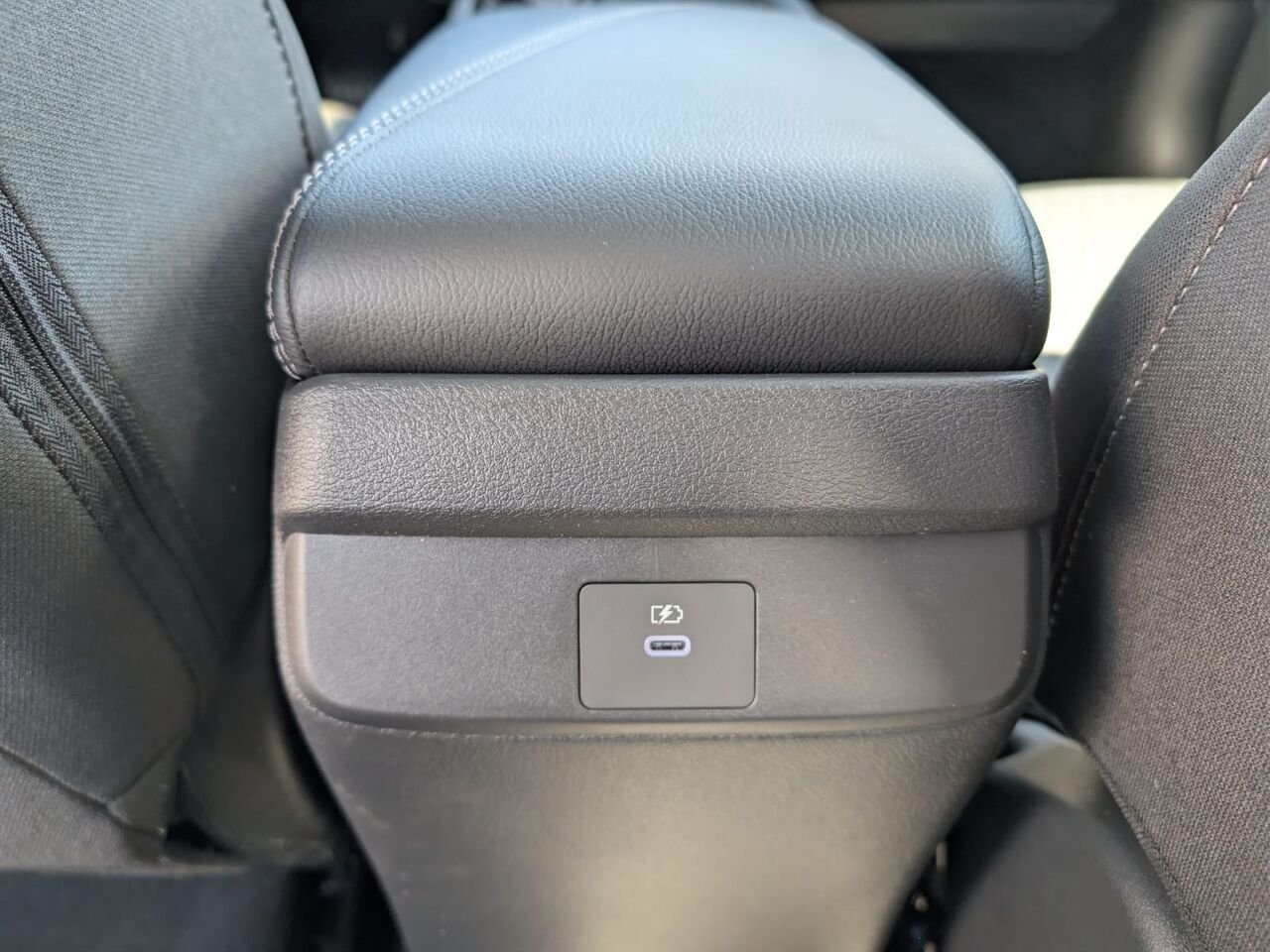 NISSAN Sentra SENTRA SV PREMIUM 2026 Bronze impérial Châteauguay - photo #14