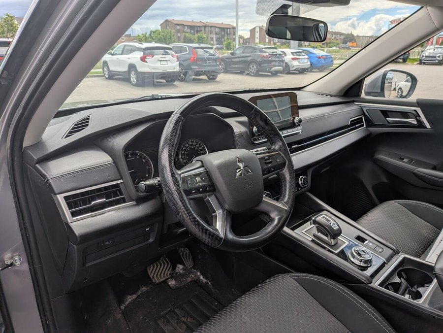 Mitsubishi Outlander SE AWC-SIÈGES CHAUFFANT-CAMERA DE RECUL-BLUETOOTH-CARPLAY 2022 Argent