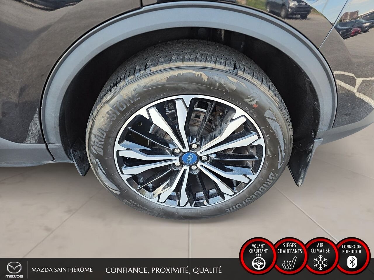 2022 Ford Escape Black Saint-Jérôme - photo #10